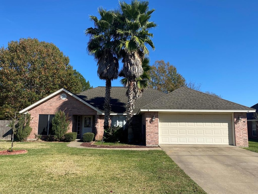 194 Ashwood Bend, Lufkin, TX 75904 - photo 1