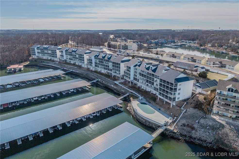 Gated Stoneledge Condo Complex