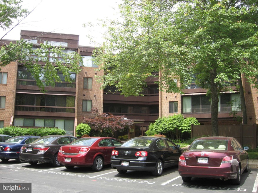 Heather Ridge unit 304, Baltimore, MD 21209 - photo 1