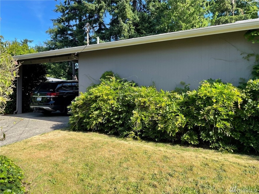 8814 SE 40th St, Mercer Island, WA 98040 - photo 1