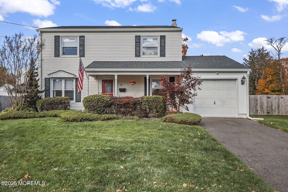 1-web-or-mls-LPM_8197