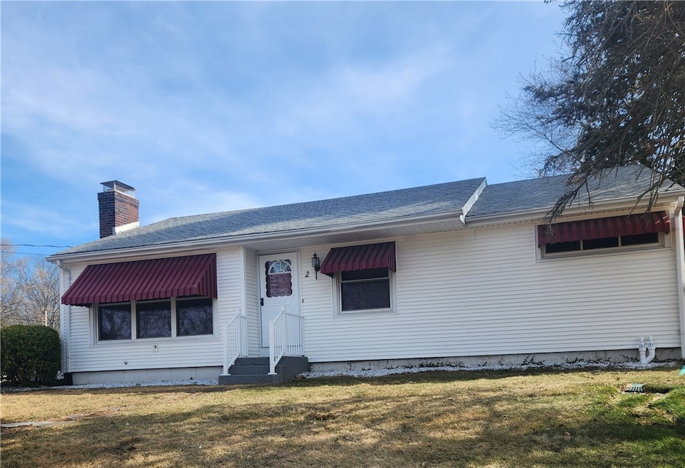 FRONT OF HOUSE