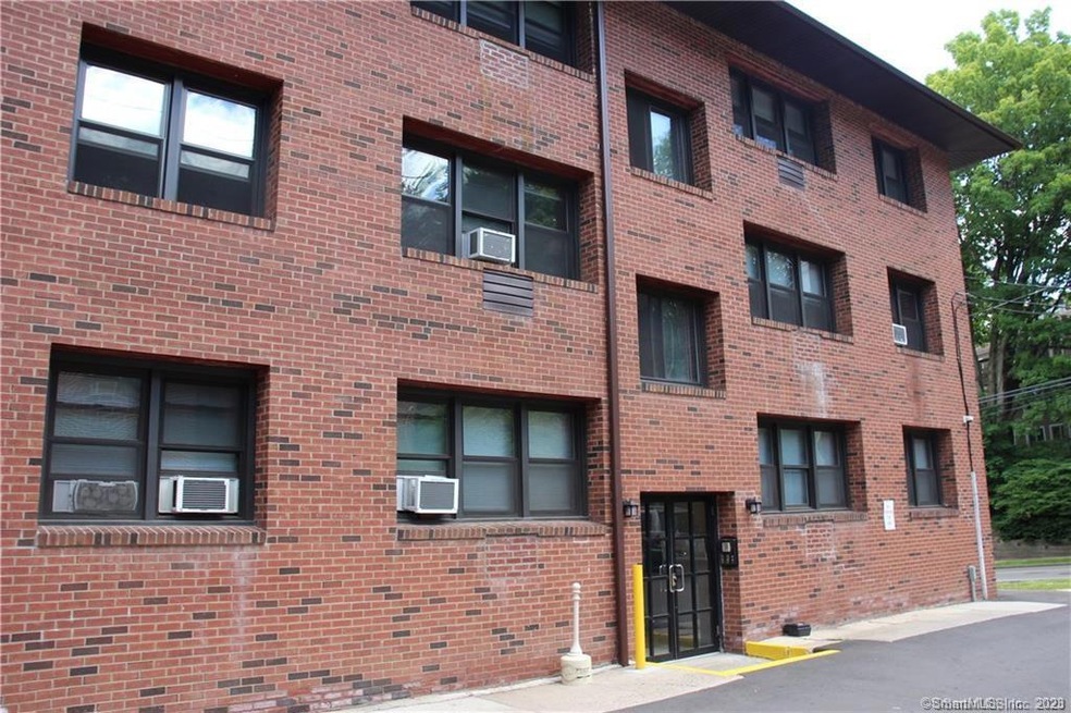 325 Fountain St unit 1b, New Haven, CT 06515 - photo 1