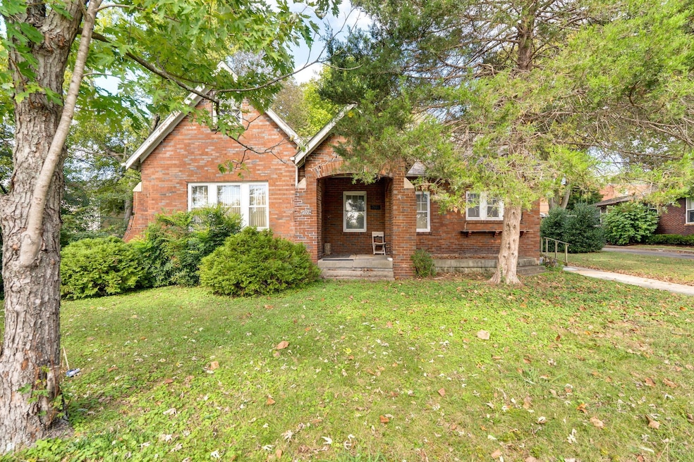 Sold $685,000 • Co-Listing Agent