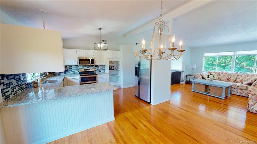 5 Perry Creek Rd, Washingtonville, NY 10992 - photo 1