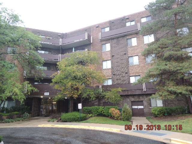 840 Wellington Ave Unit 406