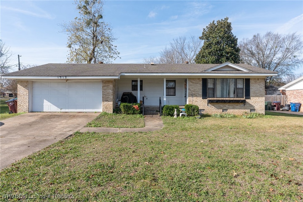 1912 S 71st St, Fort Smith, AR 72903 - photo 1