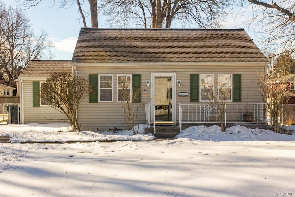 787 Revere Ave, North Tonawanda, NY 14120 - photo 1