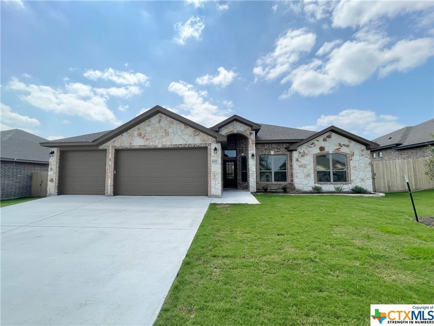 602 Juniper Dr, Troy, TX 76579 - photo 1