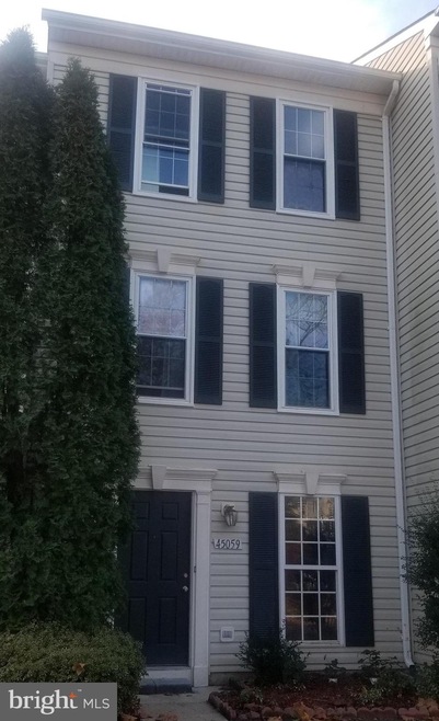 45059 Fellowship Square, Ashburn, VA 20147 - photo 1