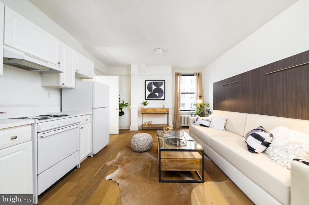 1229 Chestnut St unit 1420, Philadelphia, PA 19107 - photo 1