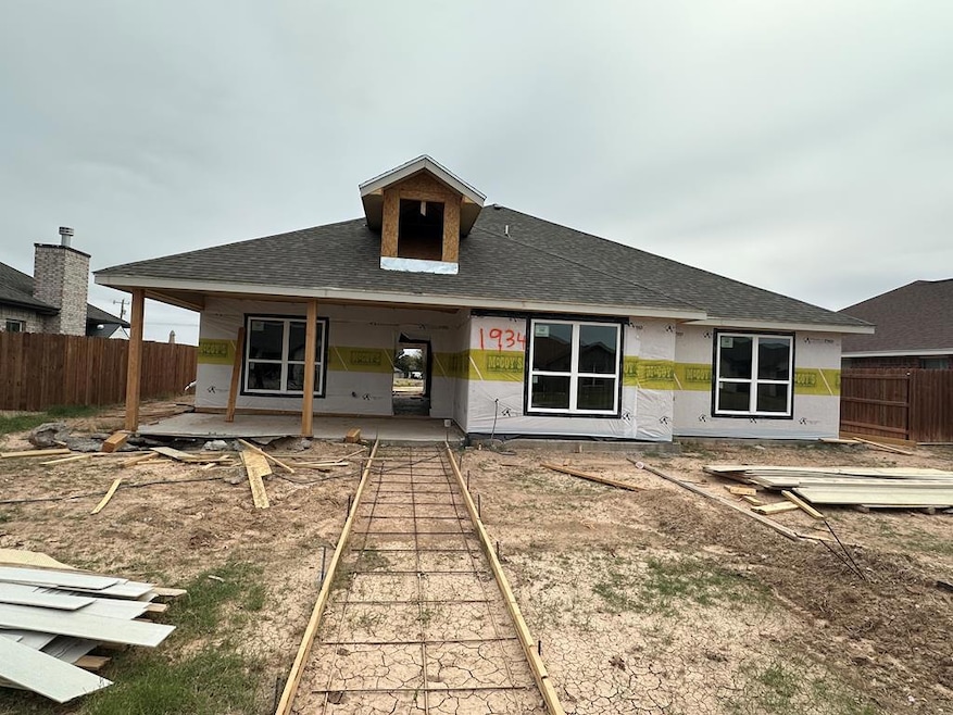 1934 Lamp Lighter Ln, San Angelo, TX 76904 - photo 1