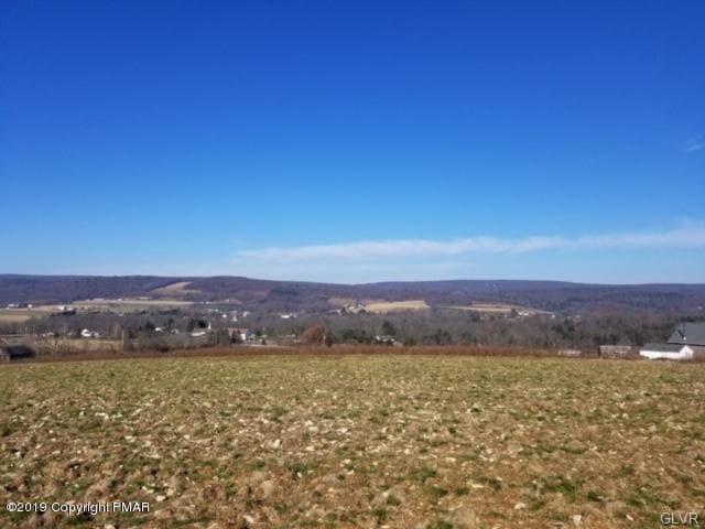 108 Chapel Dr, Mahoning Township, PA 18235 - photo 1