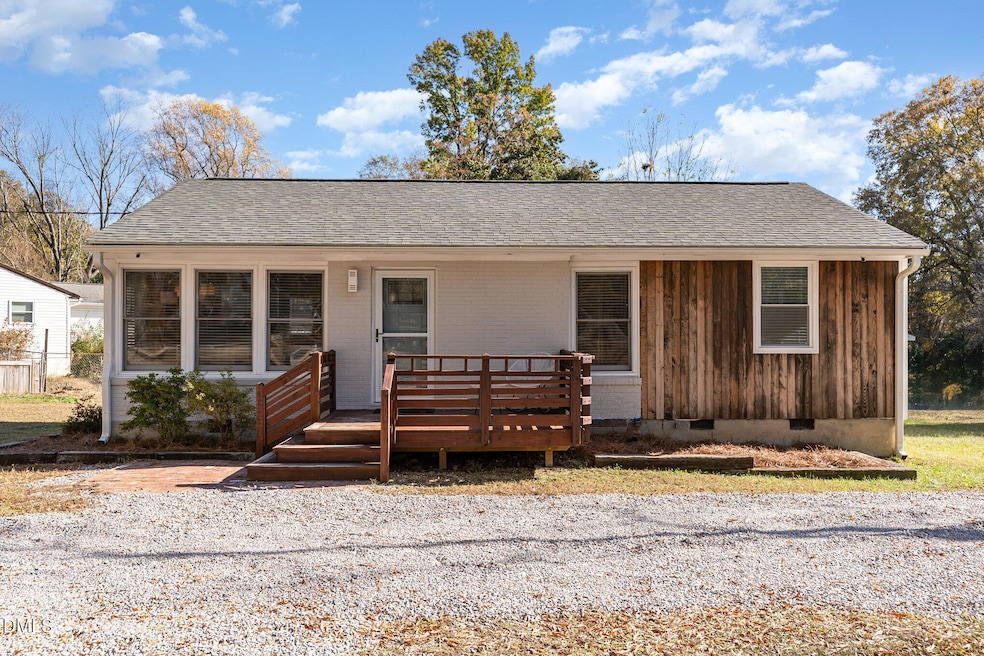 005_wag01799-edit_780