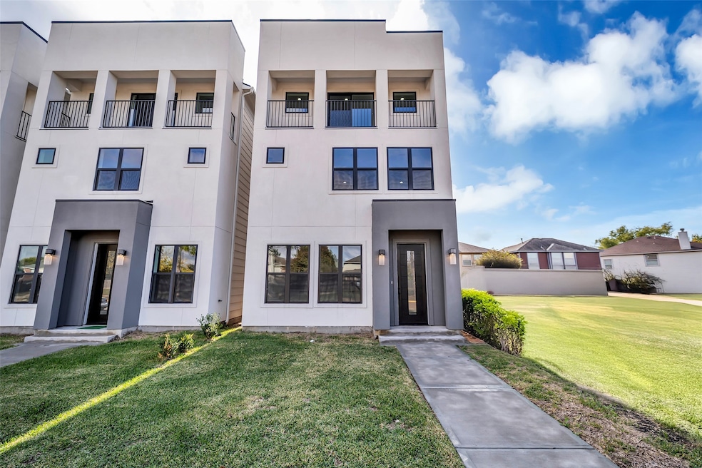 For Rent $2,850/month