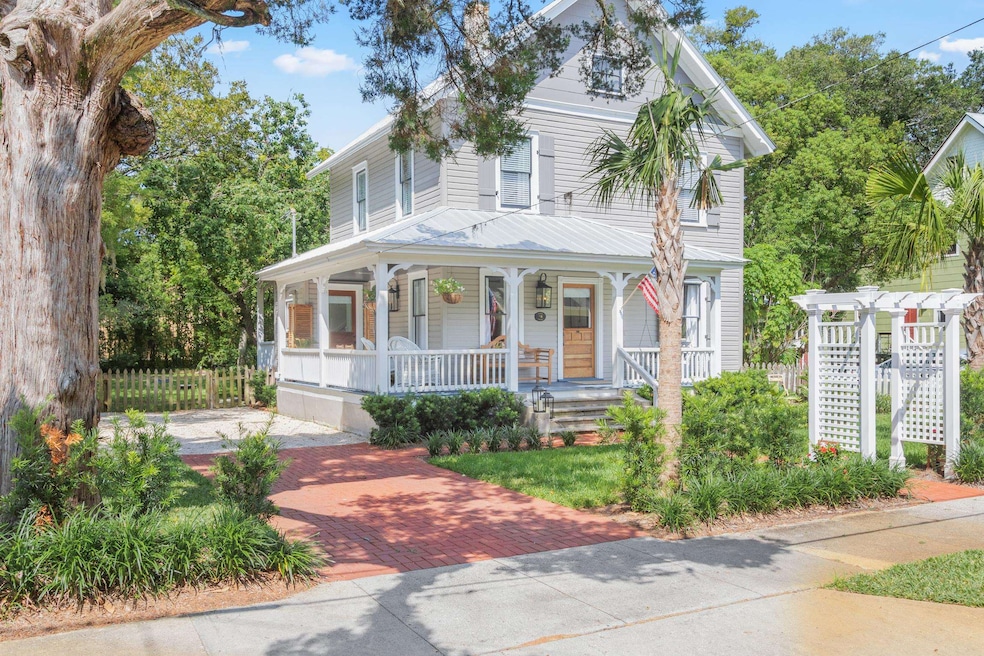 8 Sevilla St, Saint Augustine, FL 32084 - photo 1