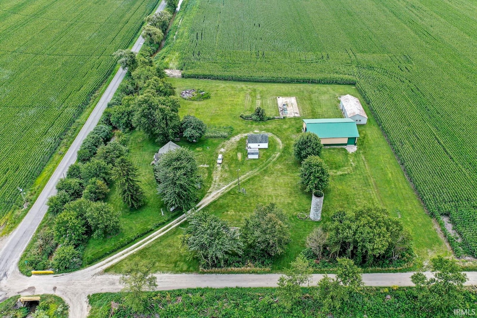 57549 Strawberry Rd, New Carlisle, IN 46552 - photo 1