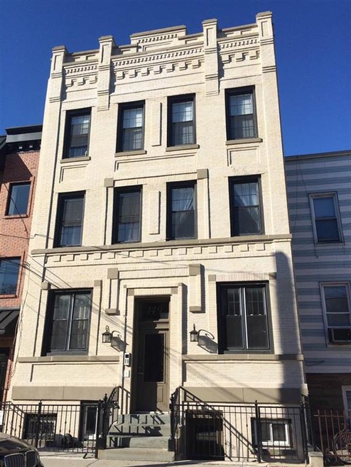 149 Webster Ave unit 4, Jersey City, NJ 07307 - photo 1