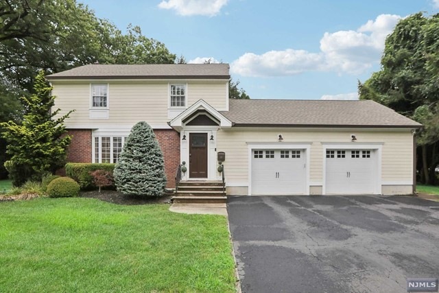 117 Garfield St, Haworth, NJ 07641 - photo 1