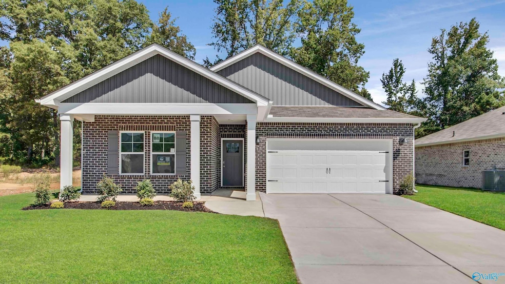 6156 Feather Way SE, Owens Cross Roads, AL 35763 - photo 1