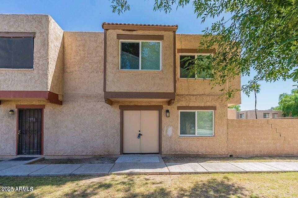 For Sale $220,000 • Co-Listing Agent