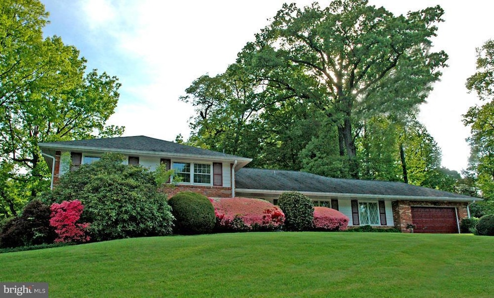 7120 Park Terrace Dr, Alexandria, VA 22307 - photo 1