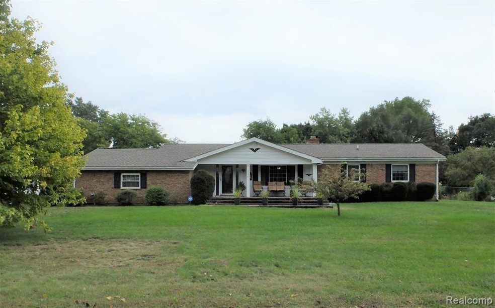 5058 Paula Ave Front