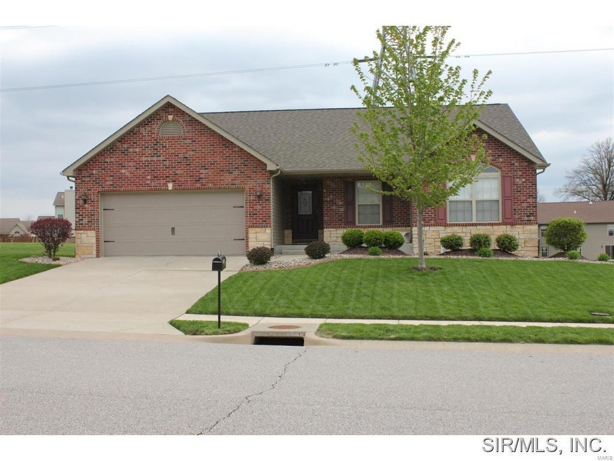 2536 Liberty Dr, Maryville, IL 62062 - photo 1