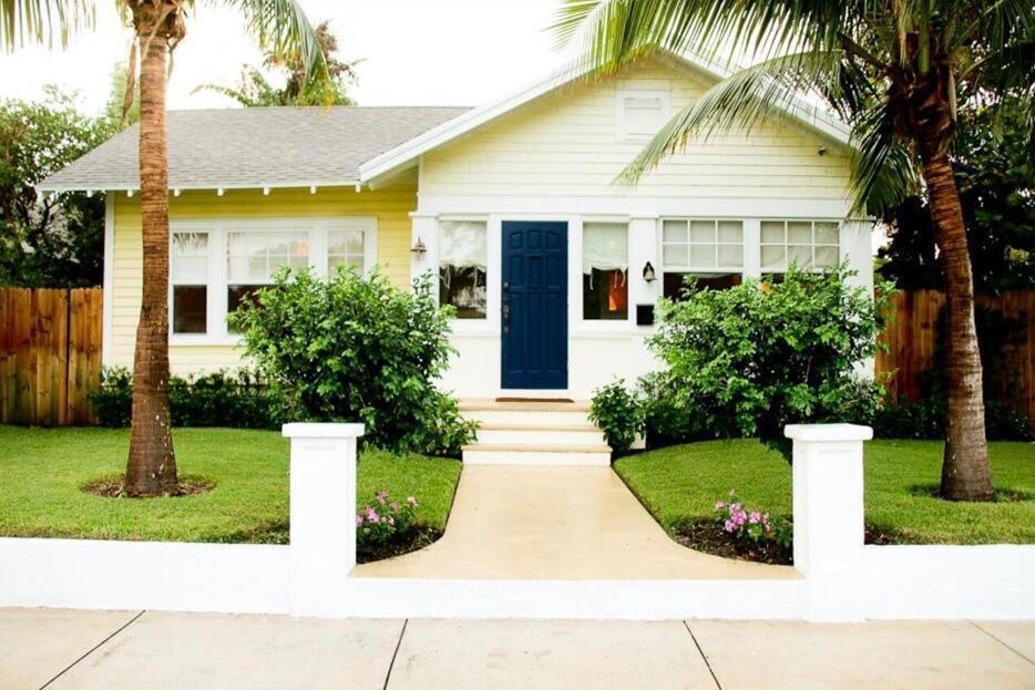 211 N Ocean Breeze unit 1, Lake Worth Beach, FL 33460 - photo 1