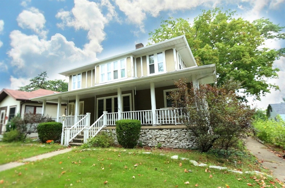 109 W Michigan St, New Carlisle, IN 46552 - photo 1