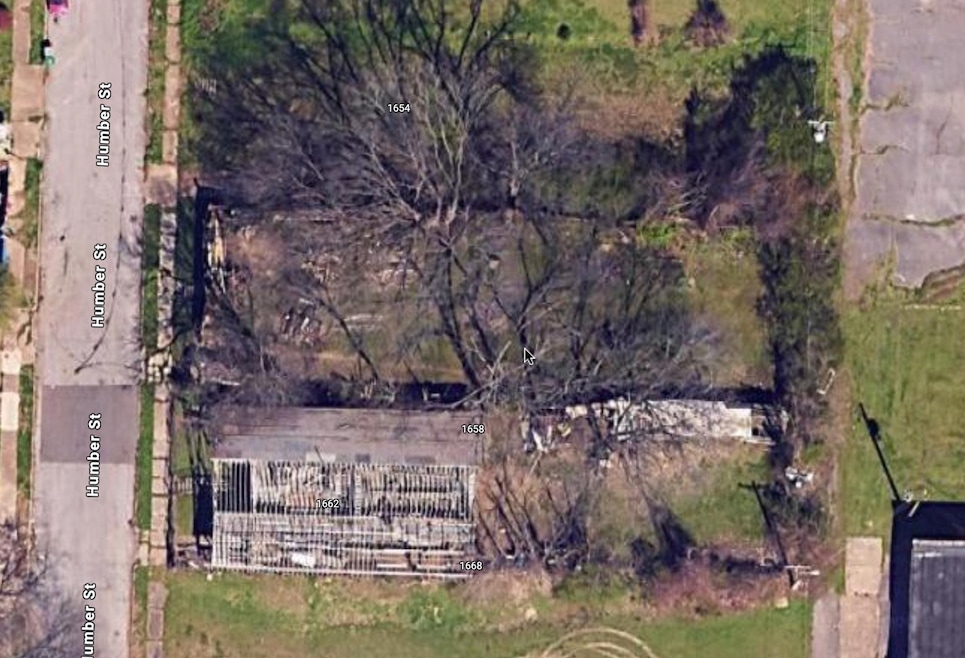 Aerial map of property and surrounding area
