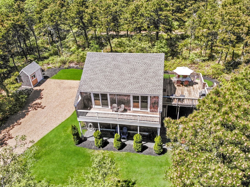 15 Deacon Vincent Way