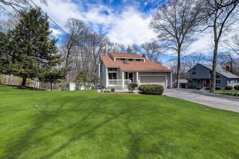 199 Cedar St, Holliston, MA 01746 - photo 1