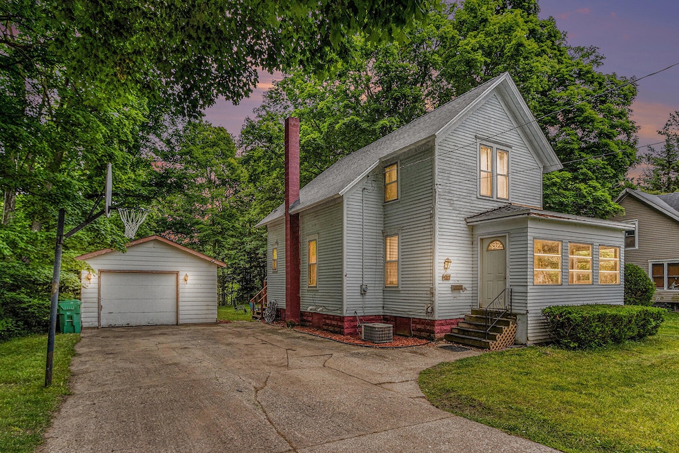 Pending $164,900 • Co-Listing Agent