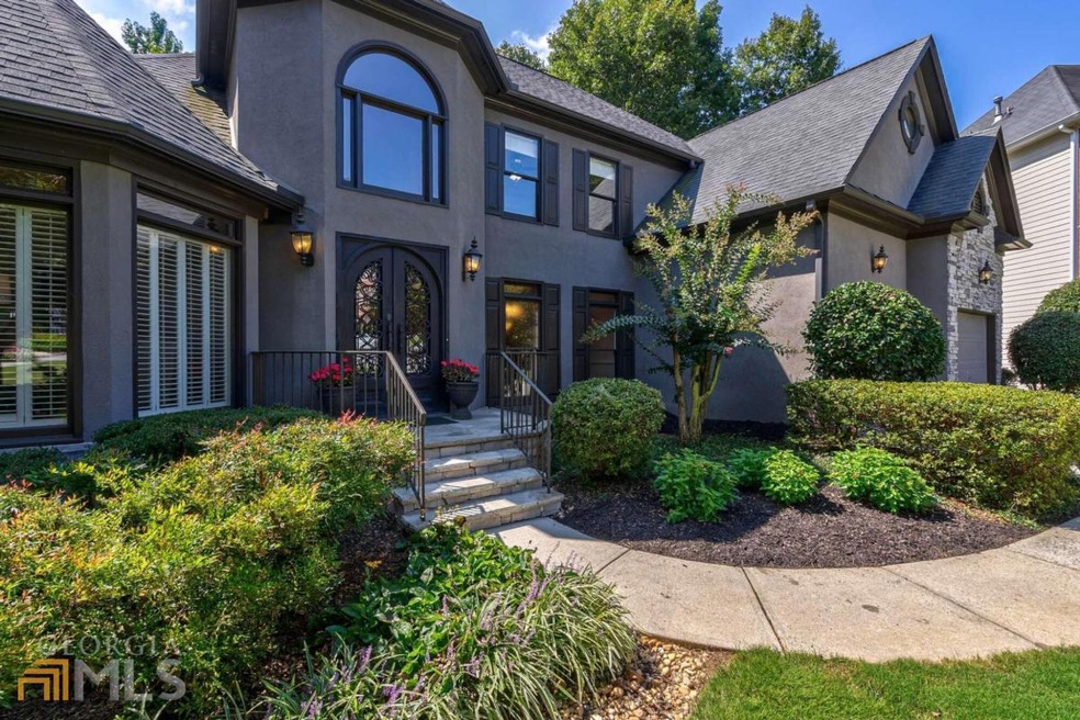 335 Highoaks Ct, Alpharetta, GA 30005 - photo 1