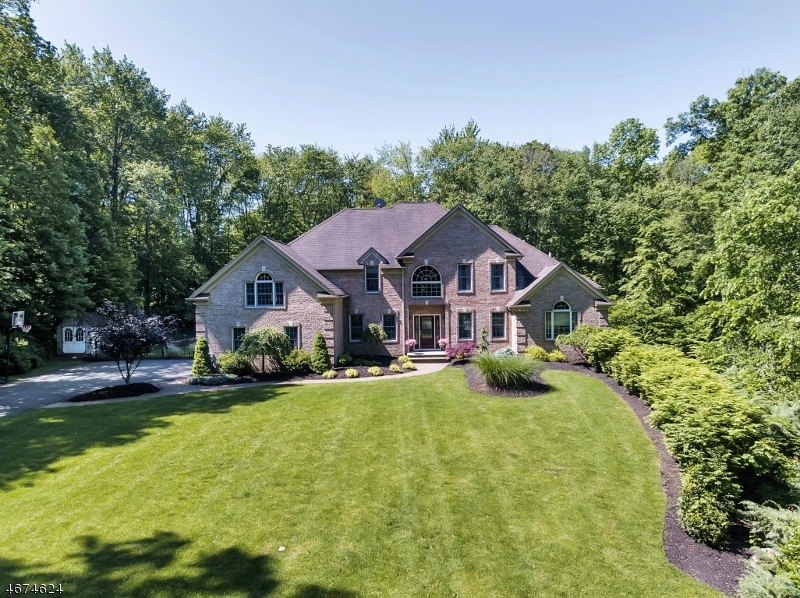 13 E Hidden Valley Ct, Newton, NJ 07860 - photo 1