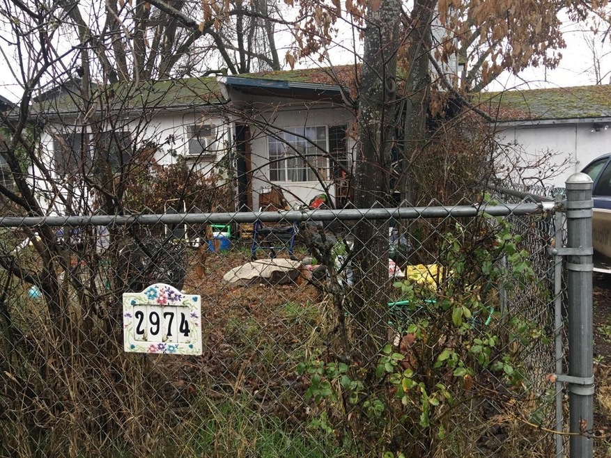 2974 E McAndrews Rd, Medford, OR 97504 - photo 1