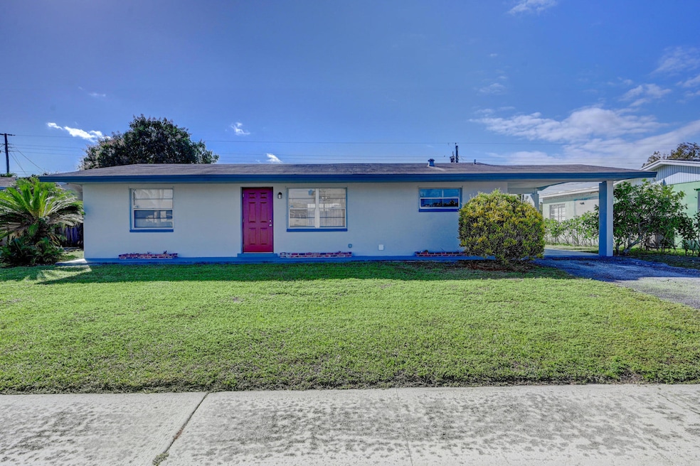 5792 Tarragon Dr, West Palm Beach, FL 33415 - photo 1