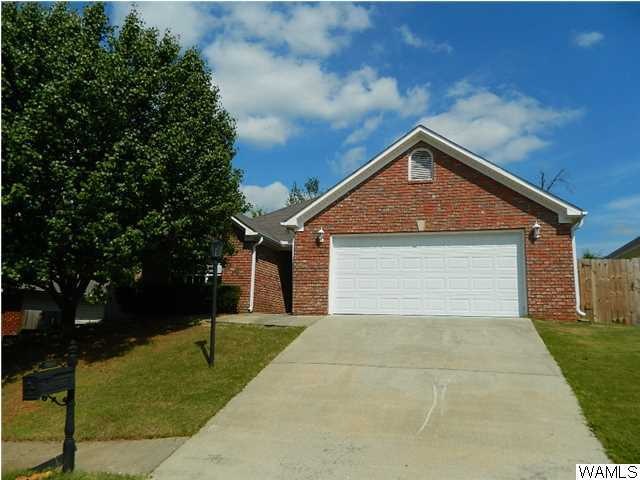 4627 Fairfax Ct, Birmingham, AL 35235 - photo 1