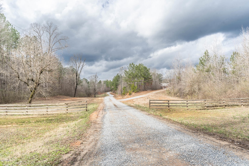 212 Cheehaw Trail, Gray, GA 31032 - photo 1