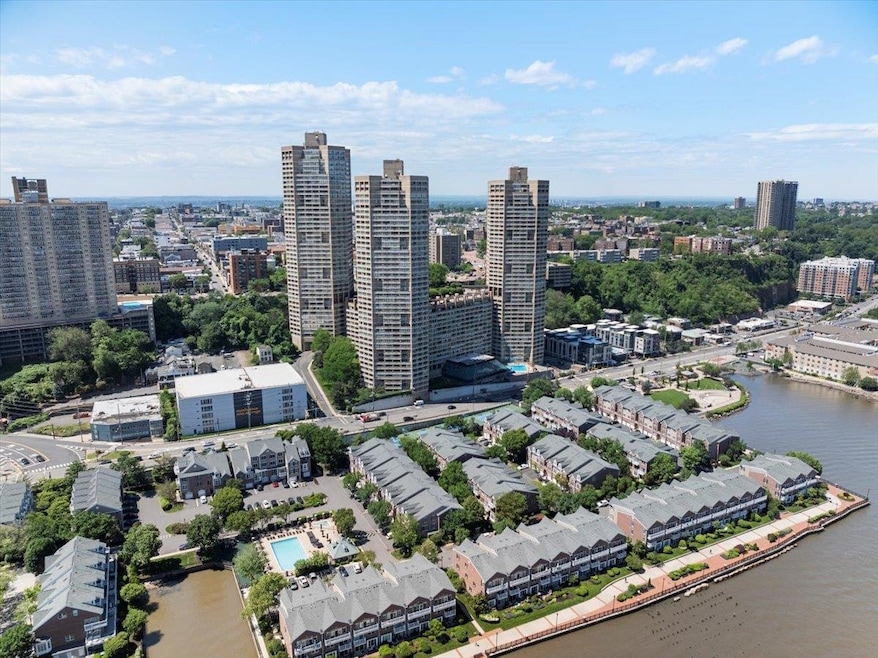 The Galaxy Towers unit 45F, Guttenberg, NJ 07093 - photo 1