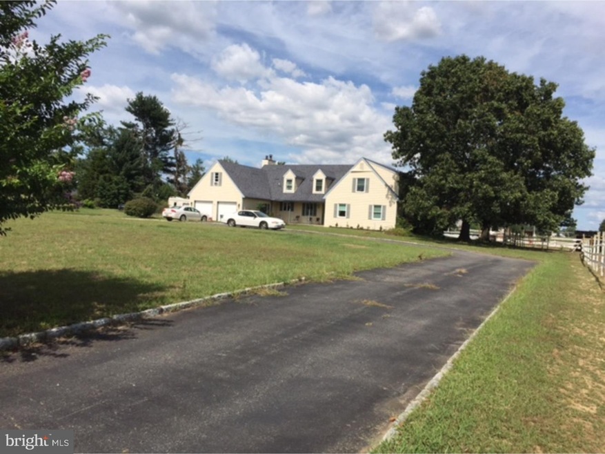 780 Heritage Rd, Sewell, NJ 08080 - photo 1