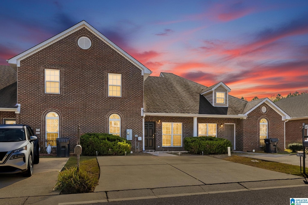 165 Waterford Lake Dr, Calera, AL 35040 - photo 1