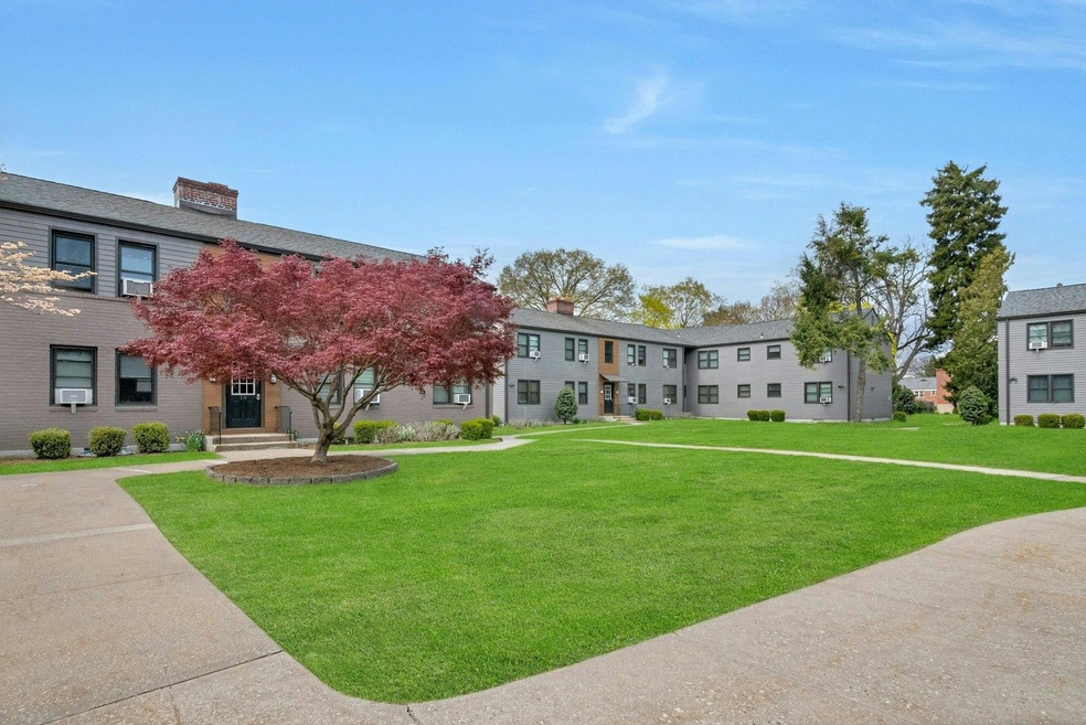 14 Tappan Landing Rd unit 52D, Tarrytown, NY 10591 - photo 1