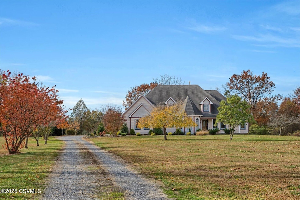 For Sale $699,900 • Co-Listing Agent