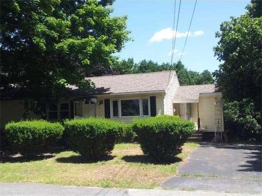 19 Falcon St, Methuen, MA 01844 - photo 1