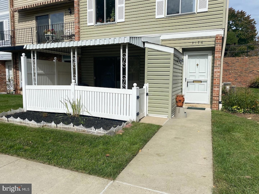 3176 Adderley Ct, Silver Spring, MD 20906 - photo 1