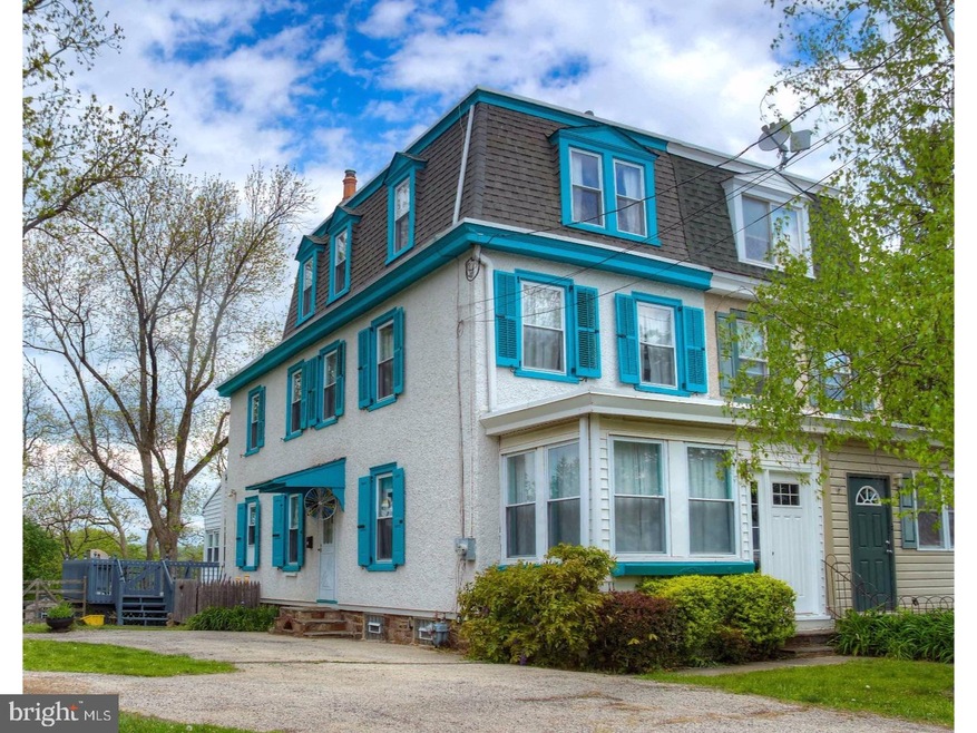 11 W Wissahickon Ave, Flourtown, PA 19031 - photo 1