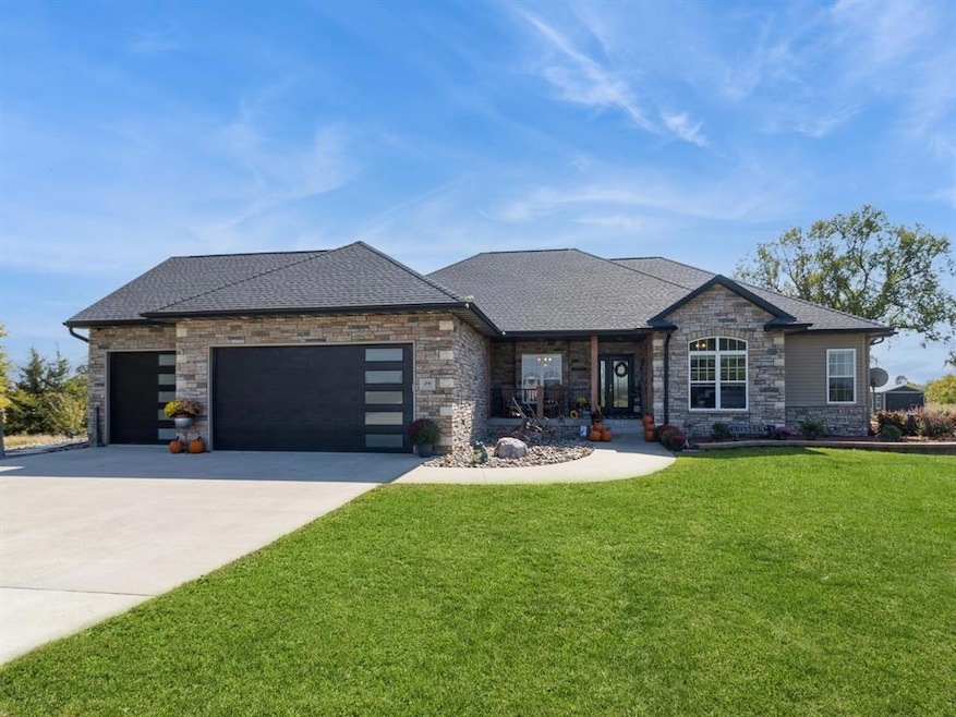 2846 260th St, Saint Charles, IA 50240 - photo 1