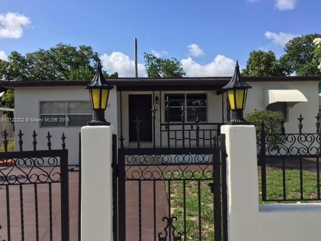 3611 NW 100th St, Miami, FL 33147 - photo 1